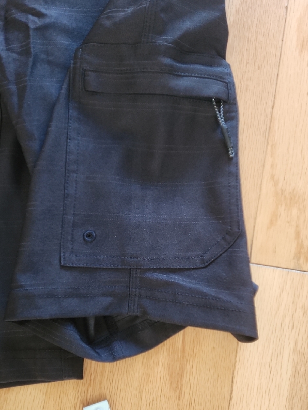 O'Neill Men's Black Shorts with Side And Back Pockets Size 30 - Picture 13 of 15